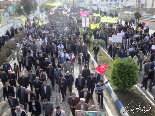 راهپیمایی 22 بهمن در بندرگز برگزار شد
