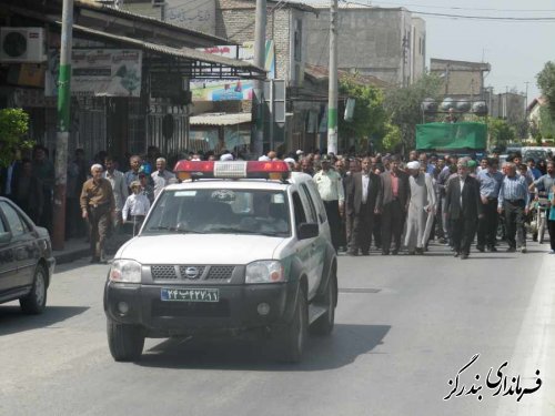 راهپیمایی حمایت از مردم مظلوم یمن در بندرگز برگزار شد