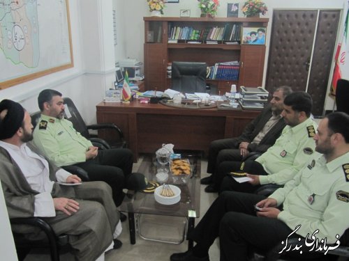  فرمانده نیروی انتظامی گلستان با فرماندار بندرگز دیدار کرد 