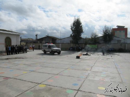 مانور پدافند غیر عامل ویژه دانش آموزی در بندرگز برگزار شد
