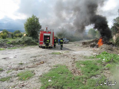 مانور مهار آتش سوزی در بندرگز برگزار شد
