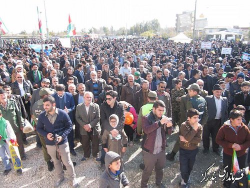 راهپیمایی 22 بهمن در بندرگز ، با حضور گسترده مردم برگزار شد