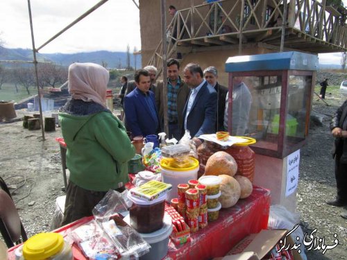 بازدید فرماندار بندرگز از کمپ نوروزی دهیاری گز شرقی