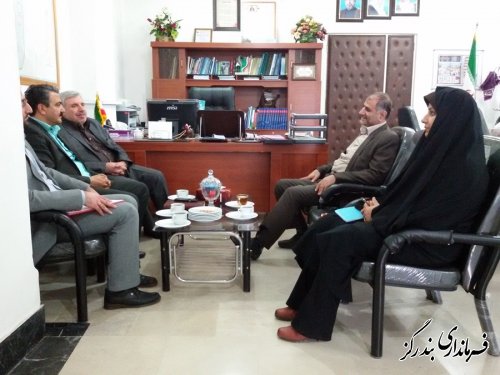  رئیس کمیته حقوقی ستاد انتخابات استان با فرماندارشهرستان بندرگز دیدار و گفتگو کرد