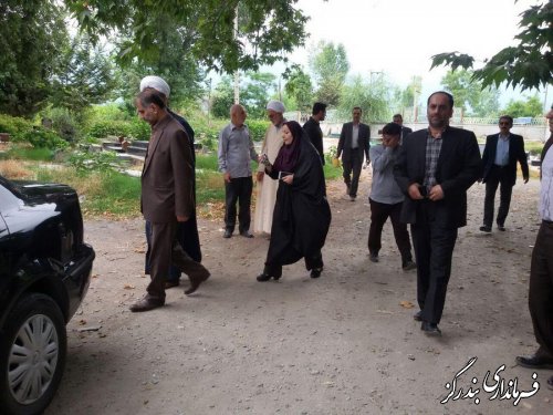 مراسم غبارروبی و عطرافشانی مزار شهدای امامزاده علیرضا (ع) روستای سرطاق شهرستان بندرگز