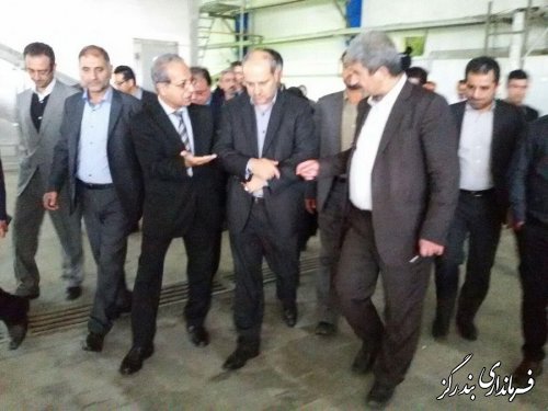 استاندار گلستان بر استفاده از ظرفیت دریای خزر جهت توسعه شهرستان بندرگز تاکید کرد