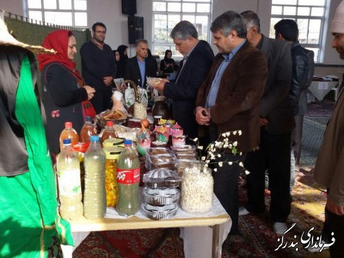 نمایشگاه هنرهای دستی بانوان روستایی در روستای گز غربی شهرستان بندرگزافتتاح شد