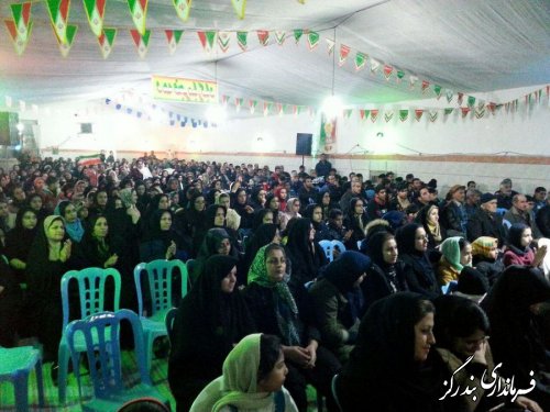 جشن پیروزی انقلاب در روستای گزشرقی برگزار شد
