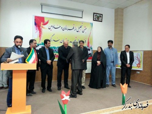 جشن تجلیل از قهرمانان و خادمین فوتبال شهرستان بندرگز برگزار شد