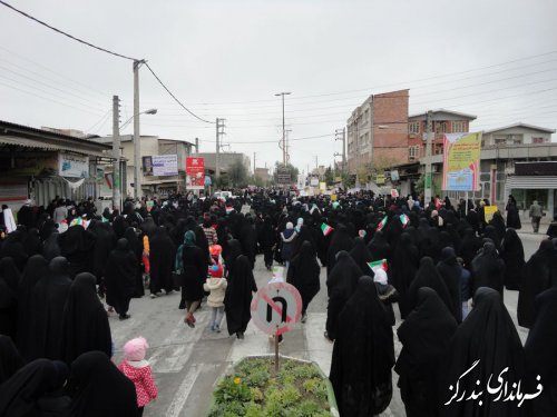 راهپیمایی یوم الله 22 بهمن در بندرگز برگزار شد