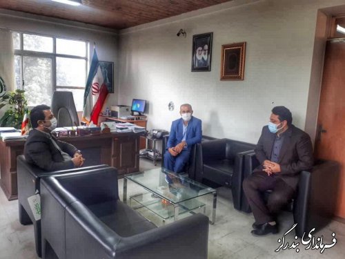 دیدار فرماندار بندرگز با مدیر امور اراضی گلستان