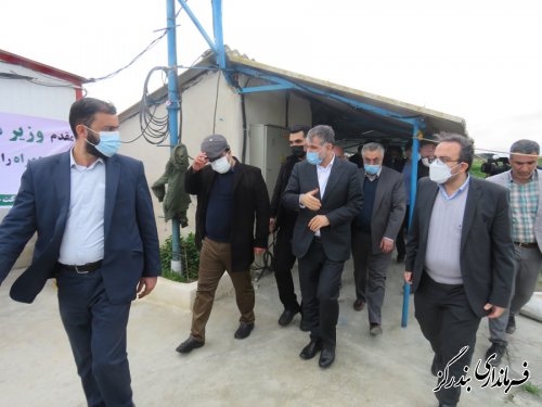 بازدید وزیر جهادکشاورزی از پروژه پرورش ماهیان خاویاری در بندرگز